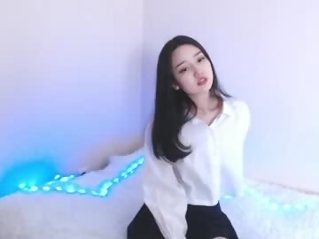chinese sex cam girl chanlia shows free porn on webcam. 18 y.o. speaks english china japanese