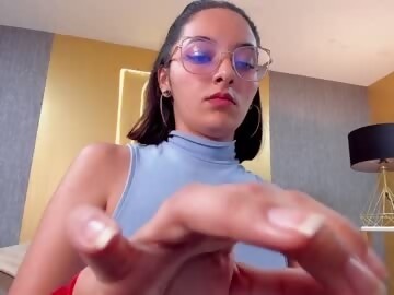slutty sex cam girl melissamoore_ shows free porn on webcam. 21 y.o. speaks english.spanish