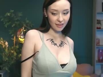 bbw sex cam girl ella_knockers_xl shows free porn on webcam. 20 y.o. speaks english, a bit of chinese