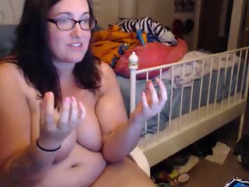 bbw sex cam girl xxstrawberryjanexx shows free porn on webcam. 32 y.o. speaks english, sign language