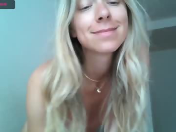 cum show sex cam girl arianaonfire shows free porn on webcam. 24 y.o. speaks english/spanish/russian