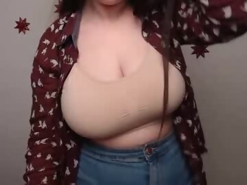 nanafey is cute girl 18 years old shows free porn on webcam